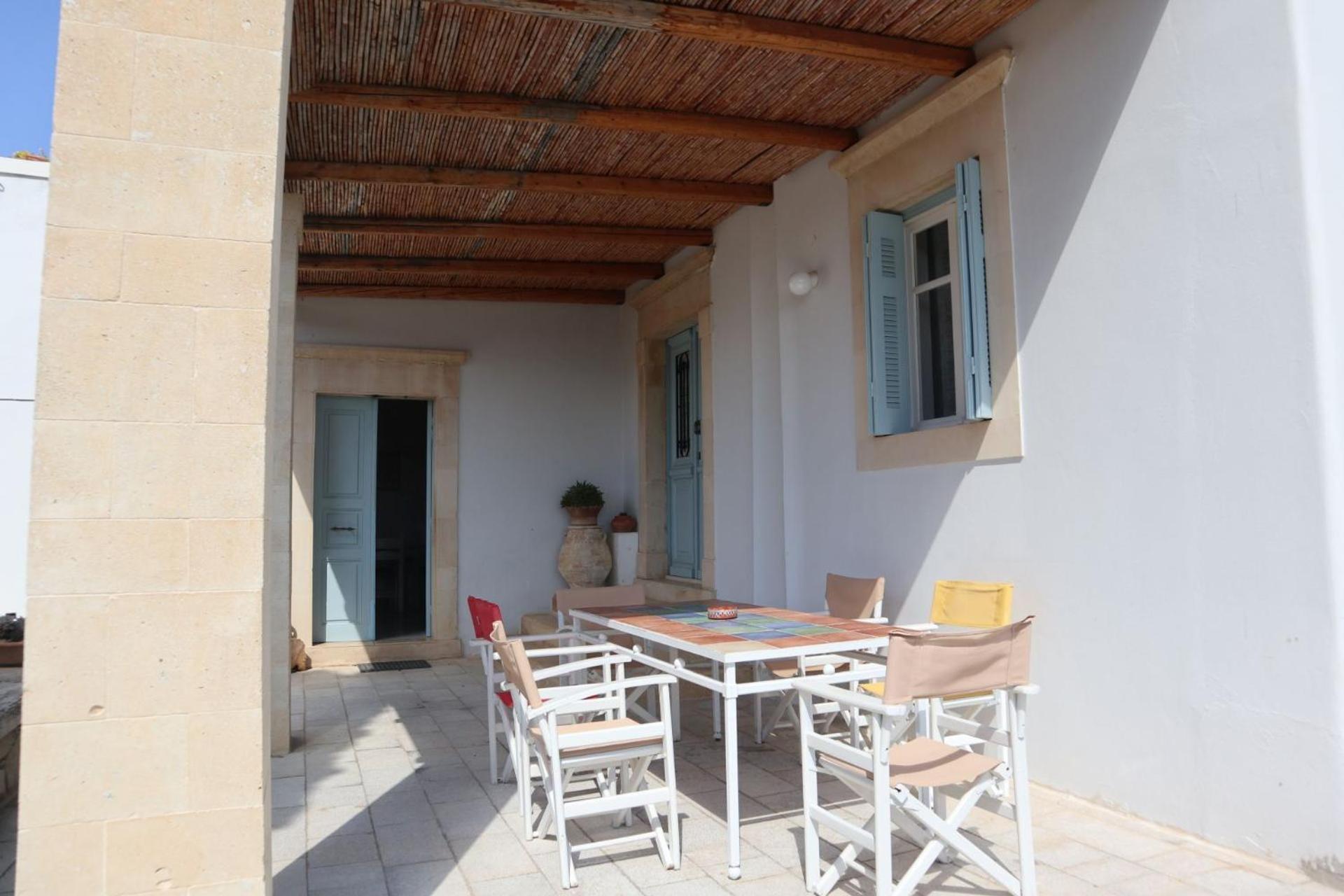 Villa Vigles Vóroi エクステリア 写真